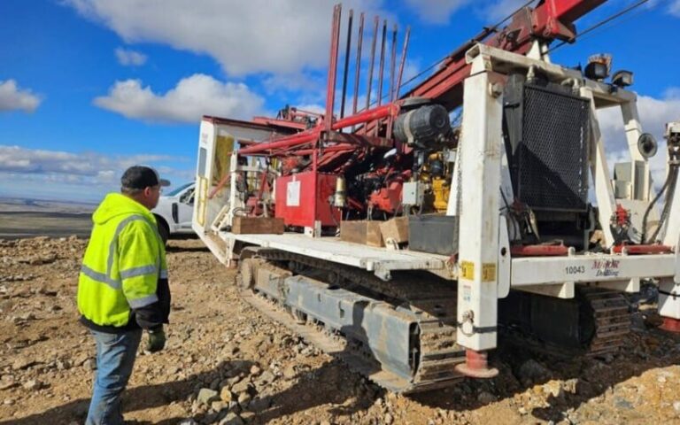 Chariot-Corporation-ASX-CC9-drill-rig-Black-Mountain-lithium-project