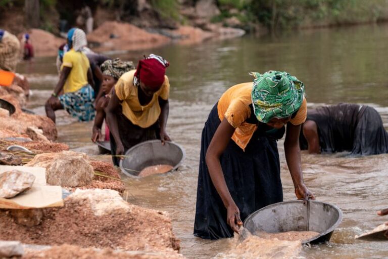 TOPSHOT-DRCONGO-ECONOMY-MINING